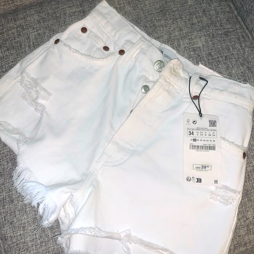 Zara White High Rise Denim Shorts